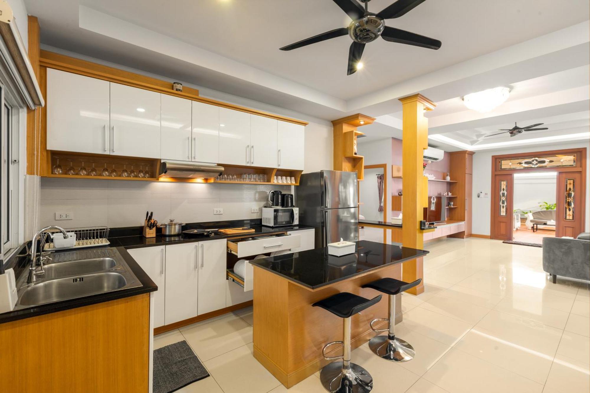 Pattaya Private Villa - Pool,Sauna,Snooker,Bbq Exterior foto